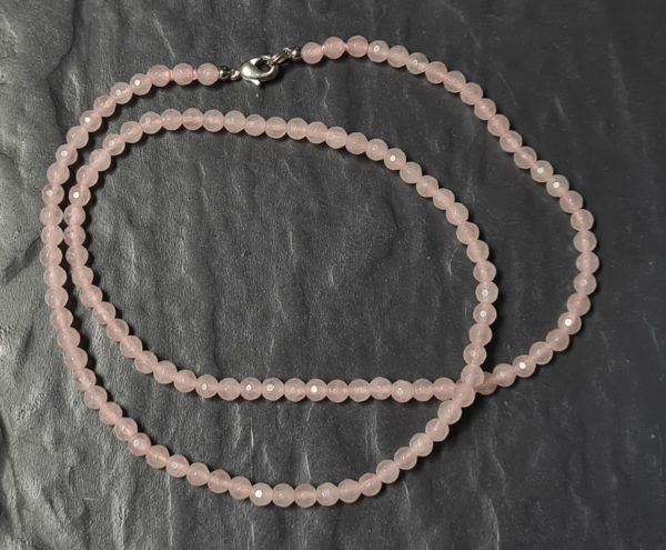 Rosenquarz Kette