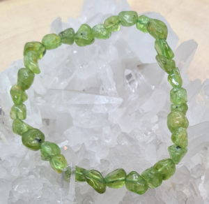 Peridot Nugget Armband