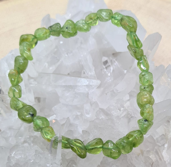 Peridot Nugget Armband