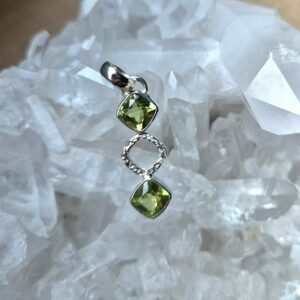 Peridot Anhänger kaufen